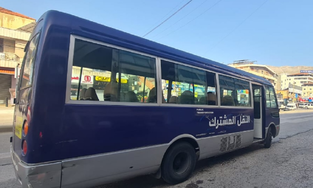 باصات النقل المشترك تجوب صيدا وصور