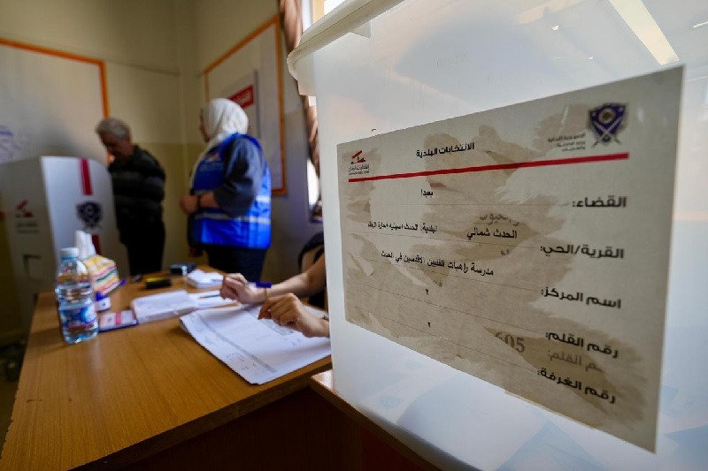 انتخابات جبل لبنان.. إقبال ضعيف وشكاوى بالجملة