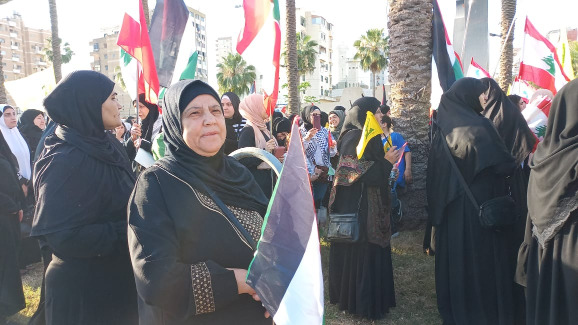"الحزب" ينظم وقفة غضب حاشدة في صيدا نصرة للشعب الفلسطيني ومقاومته في غزة