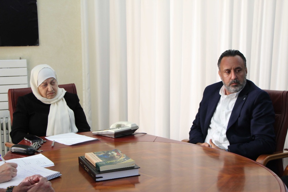 بهية الحريري تستقبل وفد جمعية أصدقاء زيرة وشاطىء صيدا