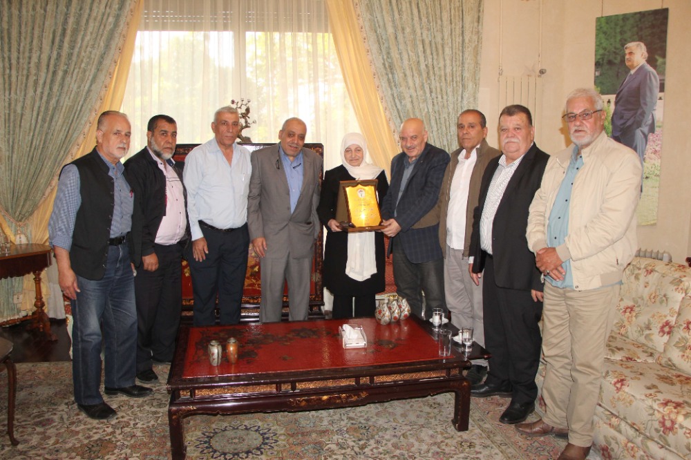 بهية الحريري التقت وفداً من لجنة المتابعة المركزية للجان الشعبية الفلسطينية