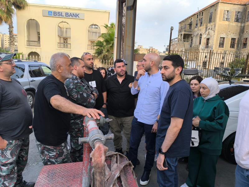 رئيس لائحة "صيدا بدها ونحنا قدها" عمر مرجان وأعضاء اللائحة يزورون مركز إطفاء بلدية صيدا