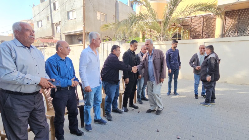 برعاية الرئيس عباس: دائرة شؤون اللاجئين تقيم بيت عزاء للمناضل  د. زكريا الأغا