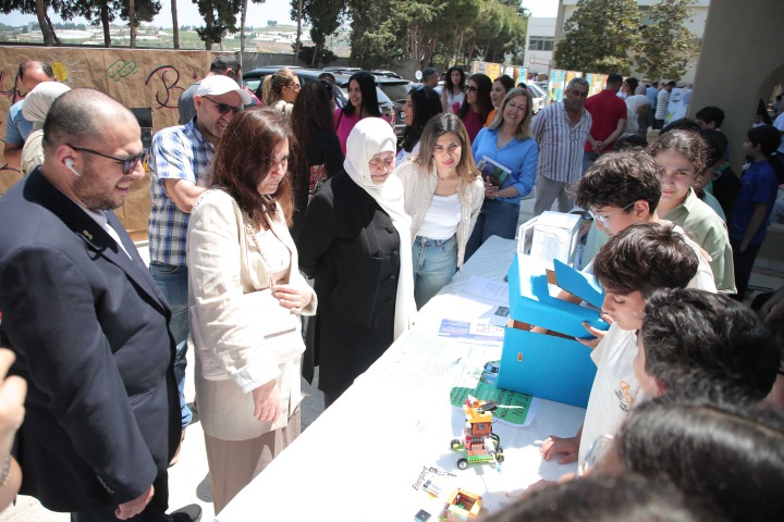 معرض التكنولوجيا "TECH EXPO" في ثانوية رفيق الحريري: الشباب يبتكرون المستقبل