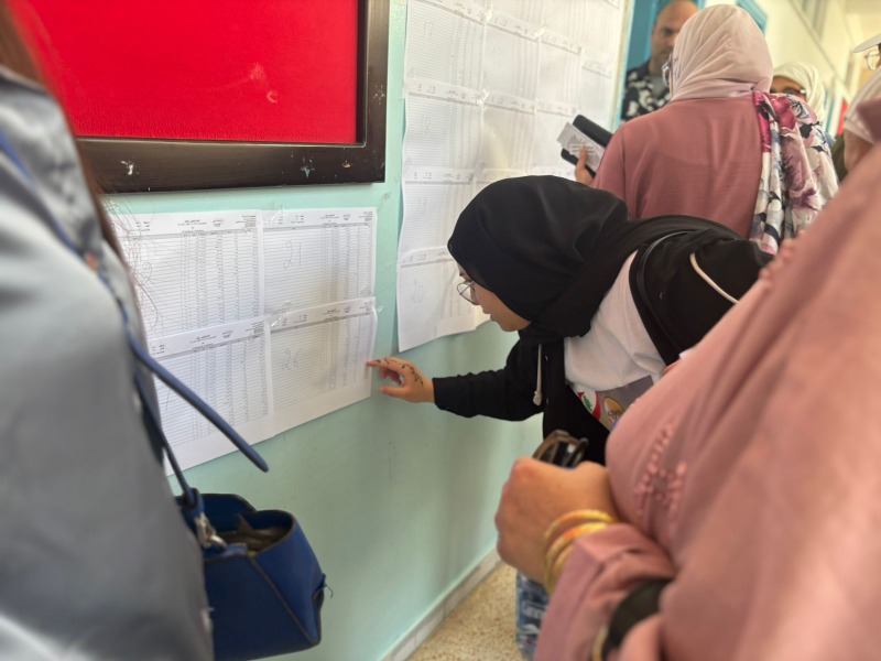 إقبال لافت للمواطنين أمام مراكز الاقتراع