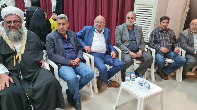 عائلة الشهيد هادي زيد ضاهر عرضت وصيته وعاهدته وكل الشهداء على المضي في طريق الجهاد والمقاومة