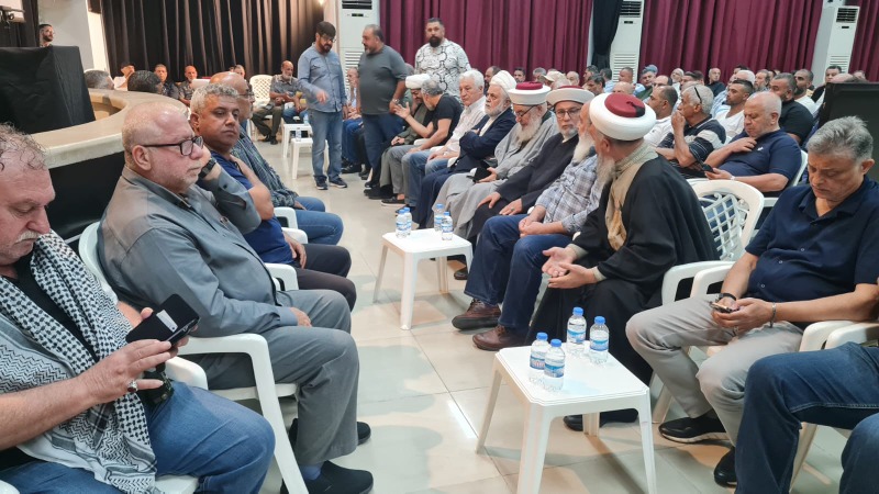 عائلة الشهيد هادي زيد ضاهر عرضت وصيته وعاهدته وكل الشهداء على المضي في طريق الجهاد والمقاومة