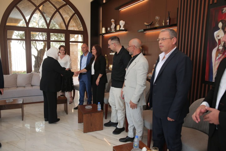رئيس بلدية بقسطا إبراهيم مزهر يتقبل التهاني بالفوز بالتزكية