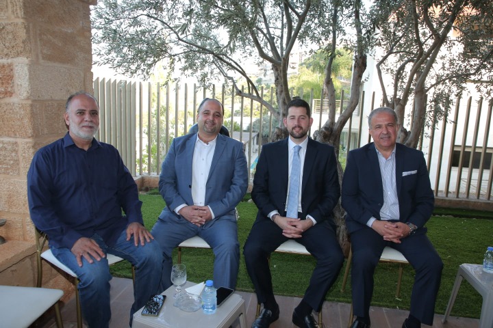 رئيس بلدية بقسطا إبراهيم مزهر يتقبل التهاني بالفوز بالتزكية