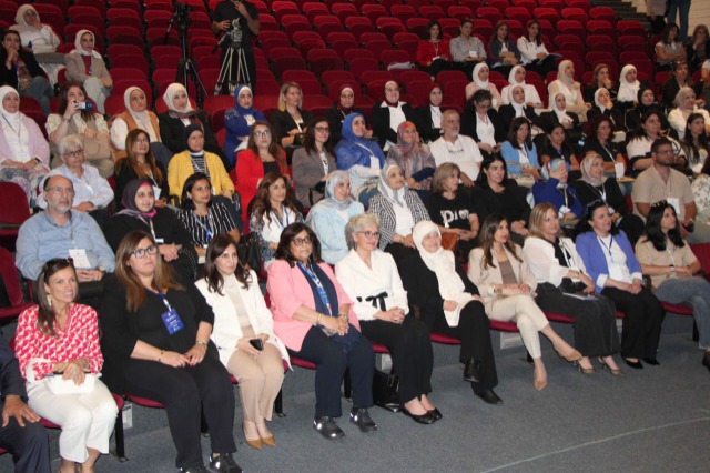 برعاية وحضور وزيرة التربية وبدعم من مؤسسة الحريري لبنان أحيا في صيدا "يوم البكالوريا الدولية ".. التعليم الواعي من أجل الغد