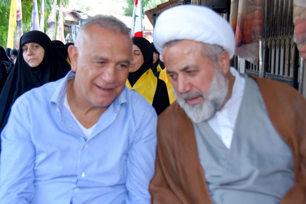 غرس زيتونة باسم الشهيد السيد نصرالله في الغازية