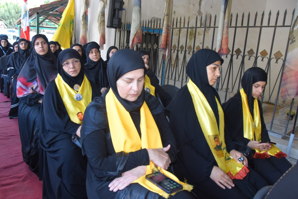 غرس زيتونة باسم الشهيد السيد نصرالله في الغازية