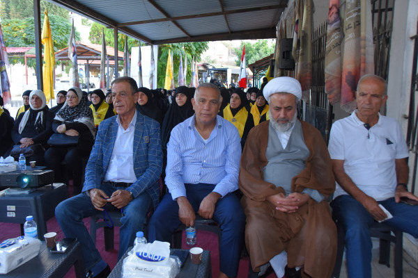 غرس زيتونة باسم الشهيد السيد نصرالله في الغازية