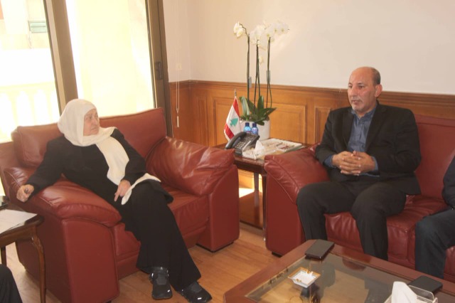 بهية الحريري تبحث مع وفد "الجبهة الديمقراطية" التحديات الفلسطينية وحقوق اللاجئين في لبنان
