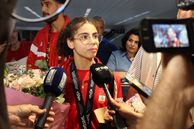 إستقبال تكريمي لبطلة المواي تاي حلا مكداشي.. لإحرازها الميدالية الفضية في آسياد الشباب