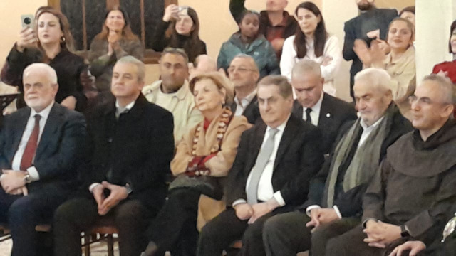 بحضور قائد الجيش.. أمسية ميلادية لـ"كاريتاس" في صيدا