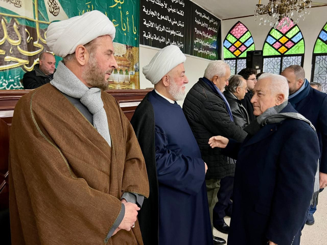 المفتي عسيران يُواصل تقبل التعازي بوفاة والده