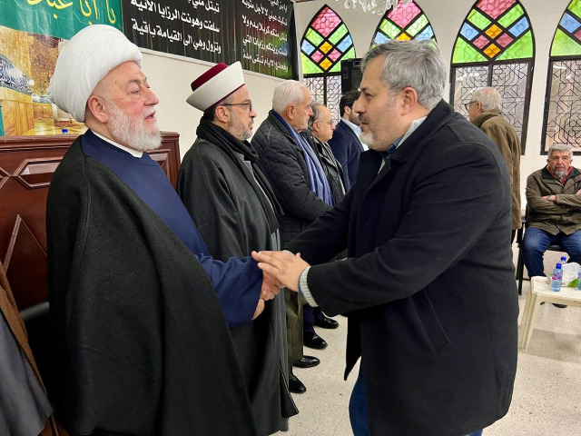 المفتي عسيران يُواصل تقبل التعازي بوفاة والده