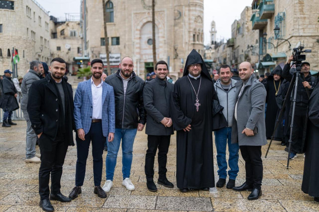 د. خوري يستقبل المطران سيفان غاريبيان بمناسبة عيد الميلاد حسب التقويم الارمني