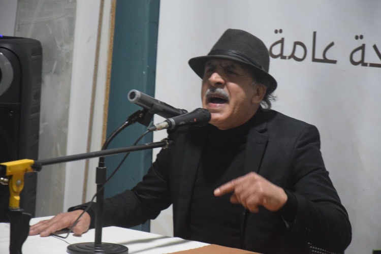 الشعر يجمع الفنانين والأدباء في منتدى سبعين