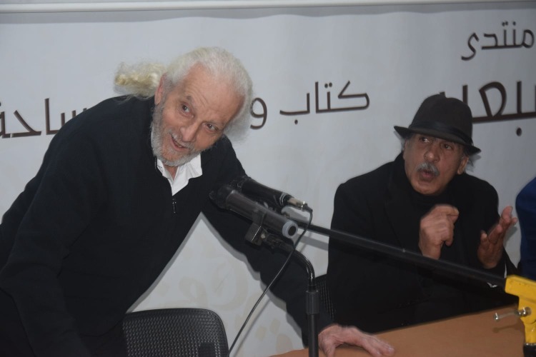 الشعر يجمع الفنانين والأدباء في منتدى سبعين