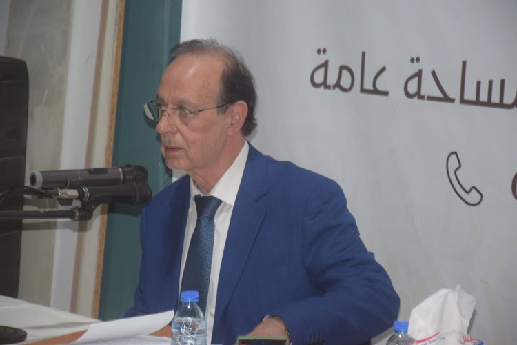 الشعر يجمع الفنانين والأدباء في منتدى سبعين
