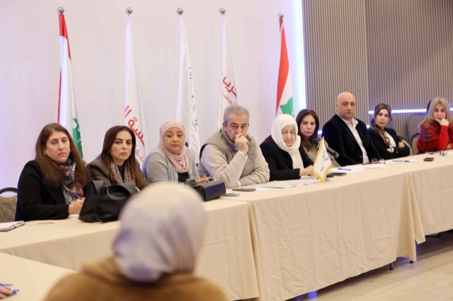 اجتماع طارىء للشبكة المدرسية لصيدا والجوار  يبحث باحتياجات المدارس المضيفة للنازحين وخطة العودة للتعلم عن بعد