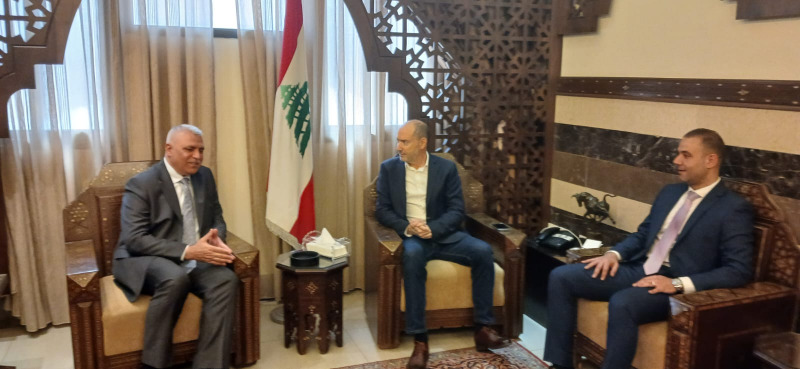 اللواء شقير يزور محافظ الجنوب ويتفقد غرفة عمليات الكوارث