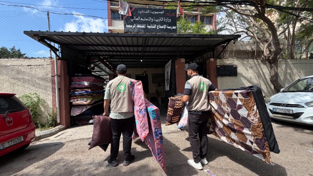 فرش ووسائد ضمن الحزمة الثالثة من مشروعات الاستجابة العاجلة