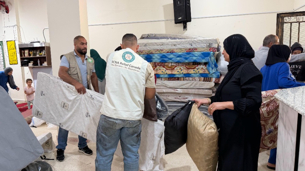 فرش ووسائد ضمن الحزمة الثالثة من مشروعات الاستجابة العاجلة