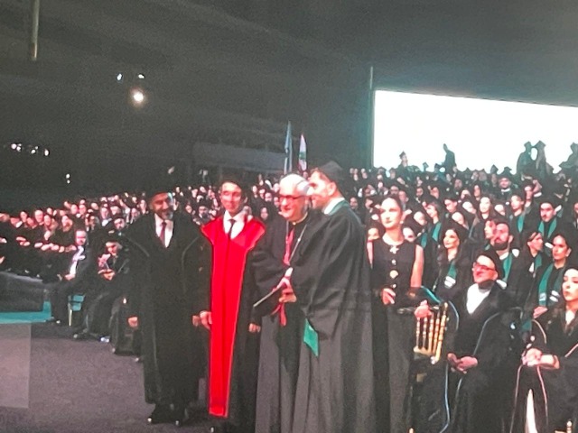 تميّز أكاديمي جديد.. الأستاذ زين أسامة أبو ظهر يحصد الماجستير الثانية في القانون الدولي بدرجة إمتياز من جامعة الحكمة