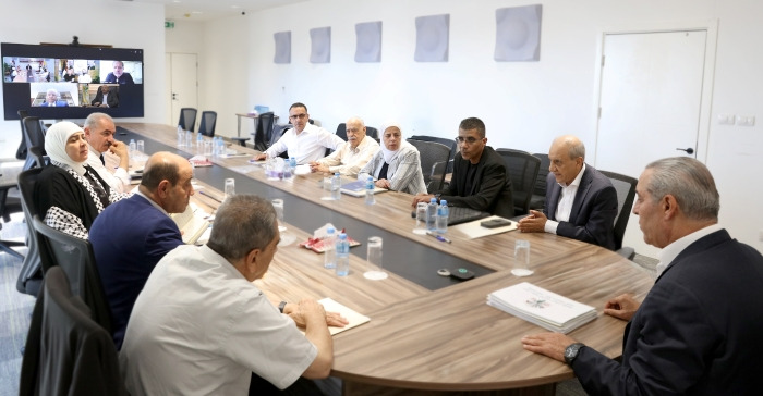 اللجنة المركزية لحركة "فتح" تتابع أوضاع الشعب الفلسطيني الصعبة وتتخذ سلسلة إجراءات داخلية