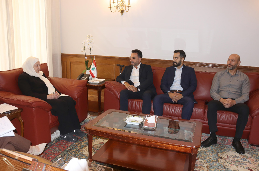 بهية الحريري لوفد "وطن بيجمعنا": الدولة مطالبة بتعزيز حضورها في الجنوب ودعم صمود أهله