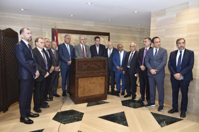 الرئيس بري يبحث مع السفير الفرنسي وآرنو التطورات السياسية... ويؤكد إدراج قانون العفو على جدول أعمال الجلسة التشريعية المقبلة