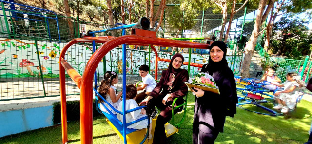 حدائق "ثانوية السفير" تزهر فرحًا وفخرًا احتفالًا بتخرّج أطفال الروضة الثالثة