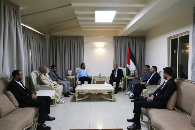 السفير الاسعد يلتقي وفداً من المشاركين في المؤتمر العام لاتحاد طلبة فلسطين