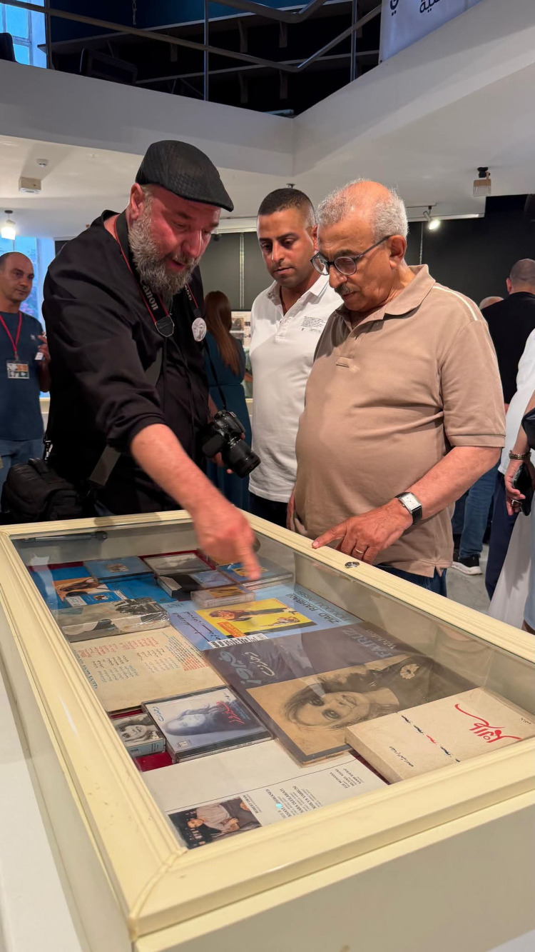 "لأوّل مرّة… ما منكون سوا"… تحية من صيدا إلى زياد الرحباني