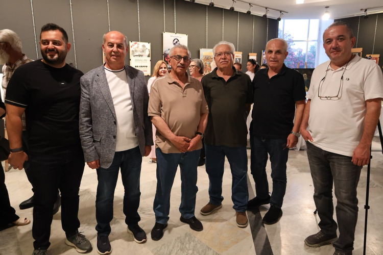 "لأوّل مرّة… ما منكون سوا"… تحية من صيدا إلى زياد الرحباني