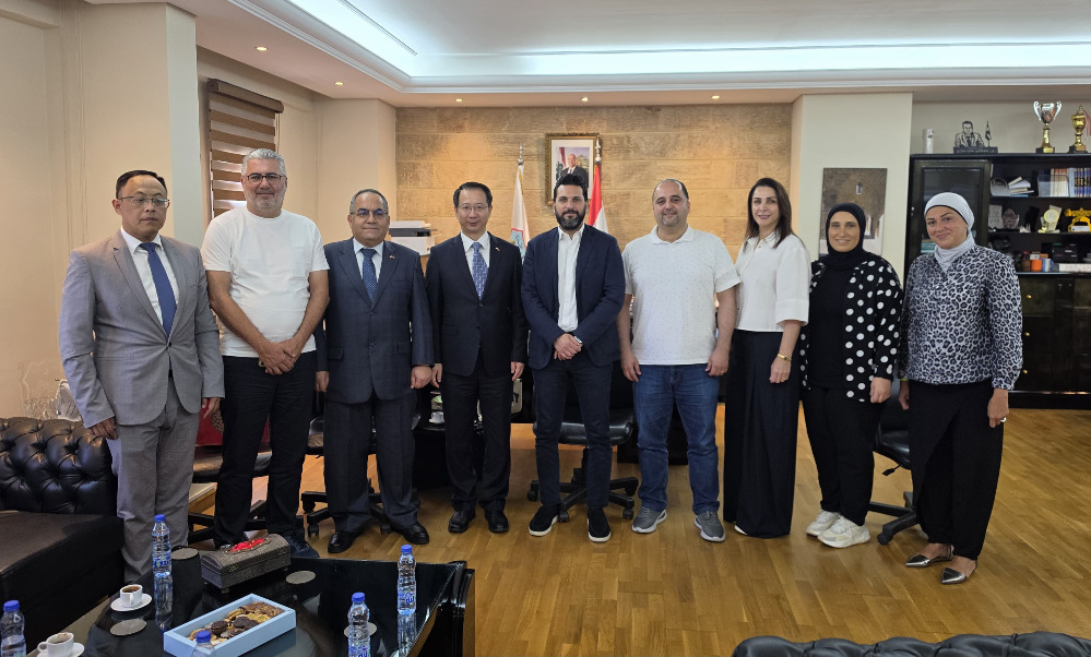 عكرة يستقبل السفير الصيني: مطالبة بتوأمة صيدا مع إحدى المدن الصينية للتكامل التراثي والتجاري