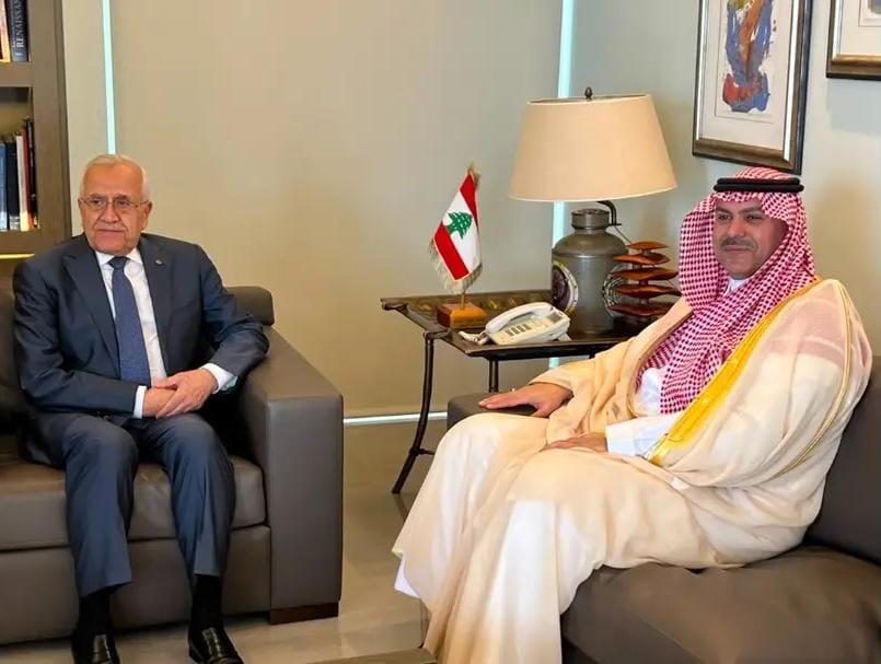 الرئيس سليمان يستقبل السفير السعودي مشيدا بدور المملكة في استقرار المنطقة ودعم لبنان
