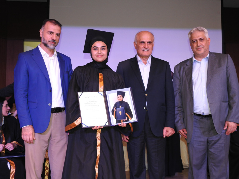 برعاية النائب علي حسن خليل.. ثانوية الشهيد مصطفى شمران تخرج طلابها الناجحين دفعة "صمود وأمل"