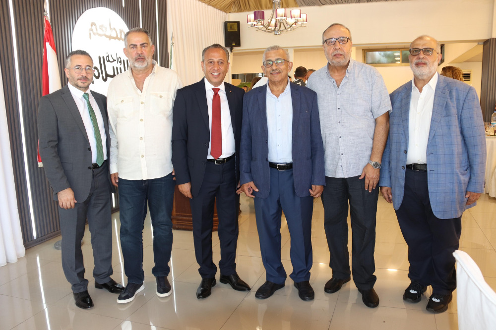"جمعية جامع البحر" تكرّم القاضي إيهاب بعاصيري لمناسبة نيله شهادة الدكتوراه في القانون بدرجة امتياز