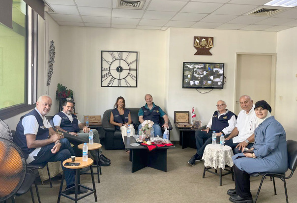 مساعدات عينية من "روتاري صيدا" و"بيروت سيدرز" للعائلات النازحة في "مركز المدرسة اللبنانية الكويتية"