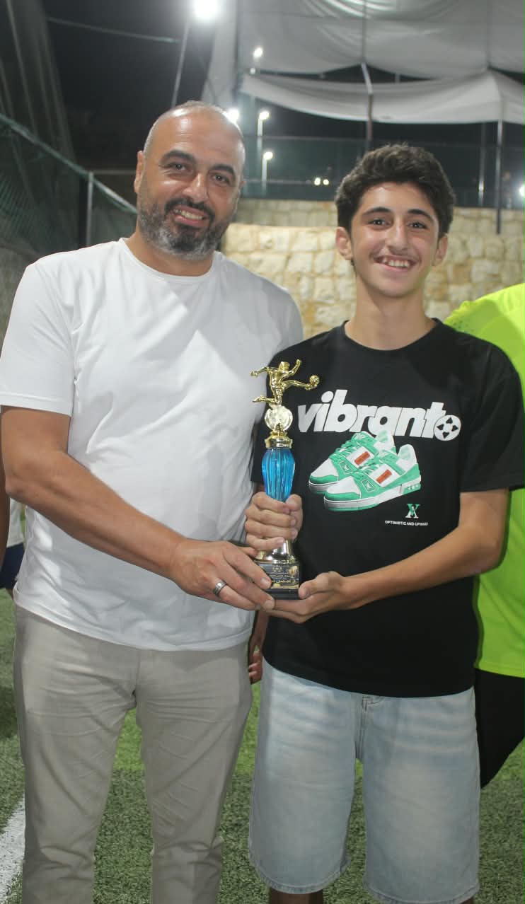 فلسطين تجمعنا بطلاً لكأس النجوم صيدا للناشئين بعد فوزه على الإصلاح صيدا