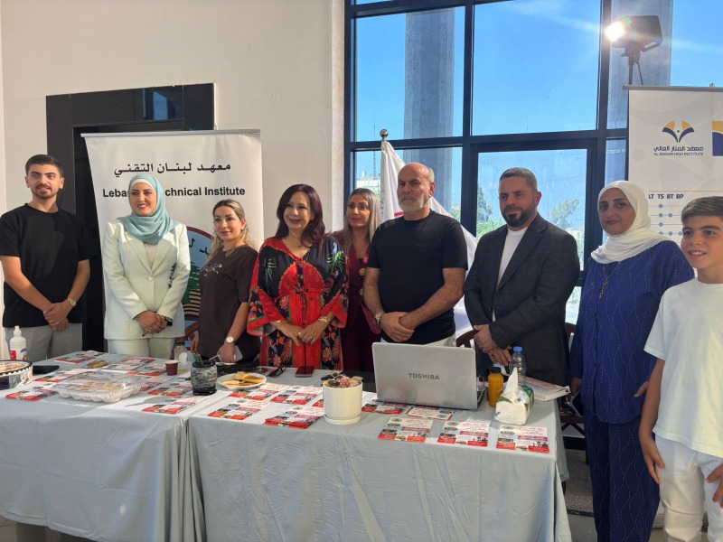 بالصور - معرض توجيهي للجامعات والمعاهد في حارة صيدا بتنظيم البلدية وحركة "أمل" مصطفى الزين: لتخفيف الأعباء التعليمية عن الطلاب وذويهم