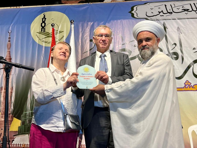 أضخم مهرجان للمولد النبوي في صيدا… "جمعية ألفة" تحتفي بمهرجانها الرابع وسط أجواء من المحبة والتآخي