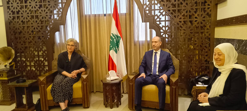 كرامي تستهل جولتها الجنوبية بلقاء المحافظ ضو: رسالتنا اليوم لاعطاء طلاب الجنوب حقهم بالتعلم ولنتجاوز التحديات معاً