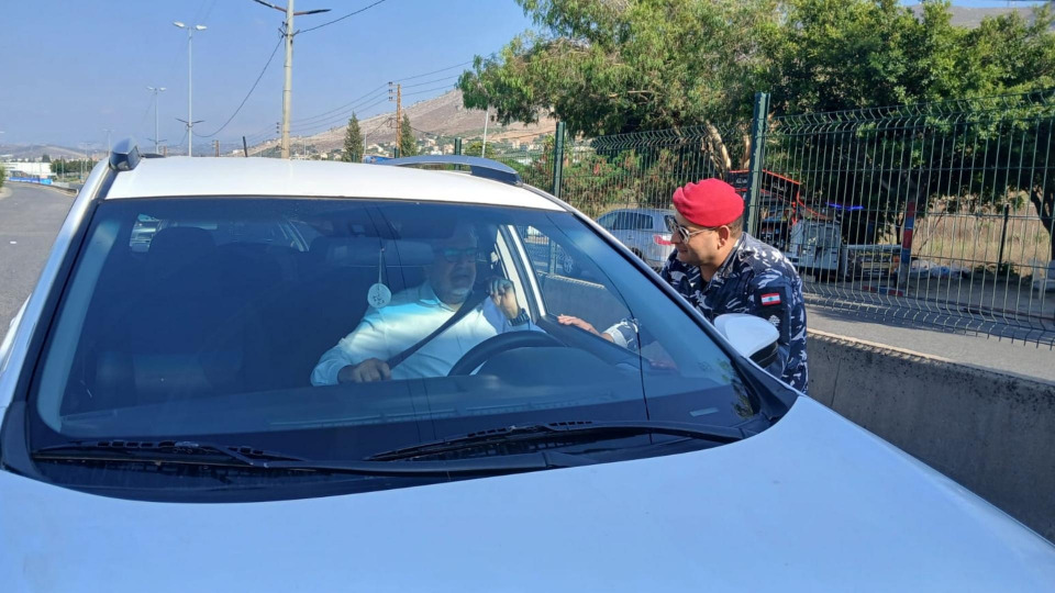 بالصور - تنبيه الى السائقين.. قوى الامن بالمرصاد لضبط المخالفات