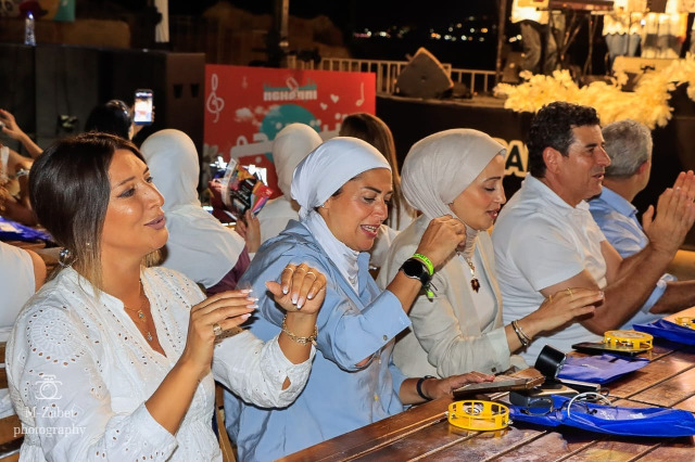 حضور حاشد وأجواء غنائية تفاعلية  مميزة في ليلة "خلينا نغني" ضمن فعاليات "صيداويات 2026"