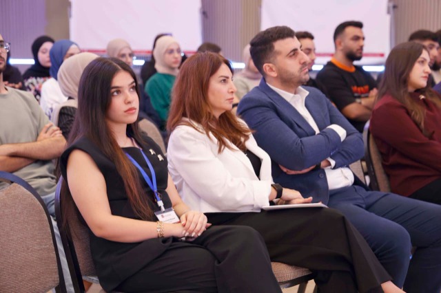 "مؤسسة الحريري" تحيي مئوية الجمهورية اللبنانية بورشة عمل لـ"منتدى شباب نهوض لبنان" مدعومة بالذكاء الإصطناعي:  "نحو إعلان الجمهورية الذكية"!
